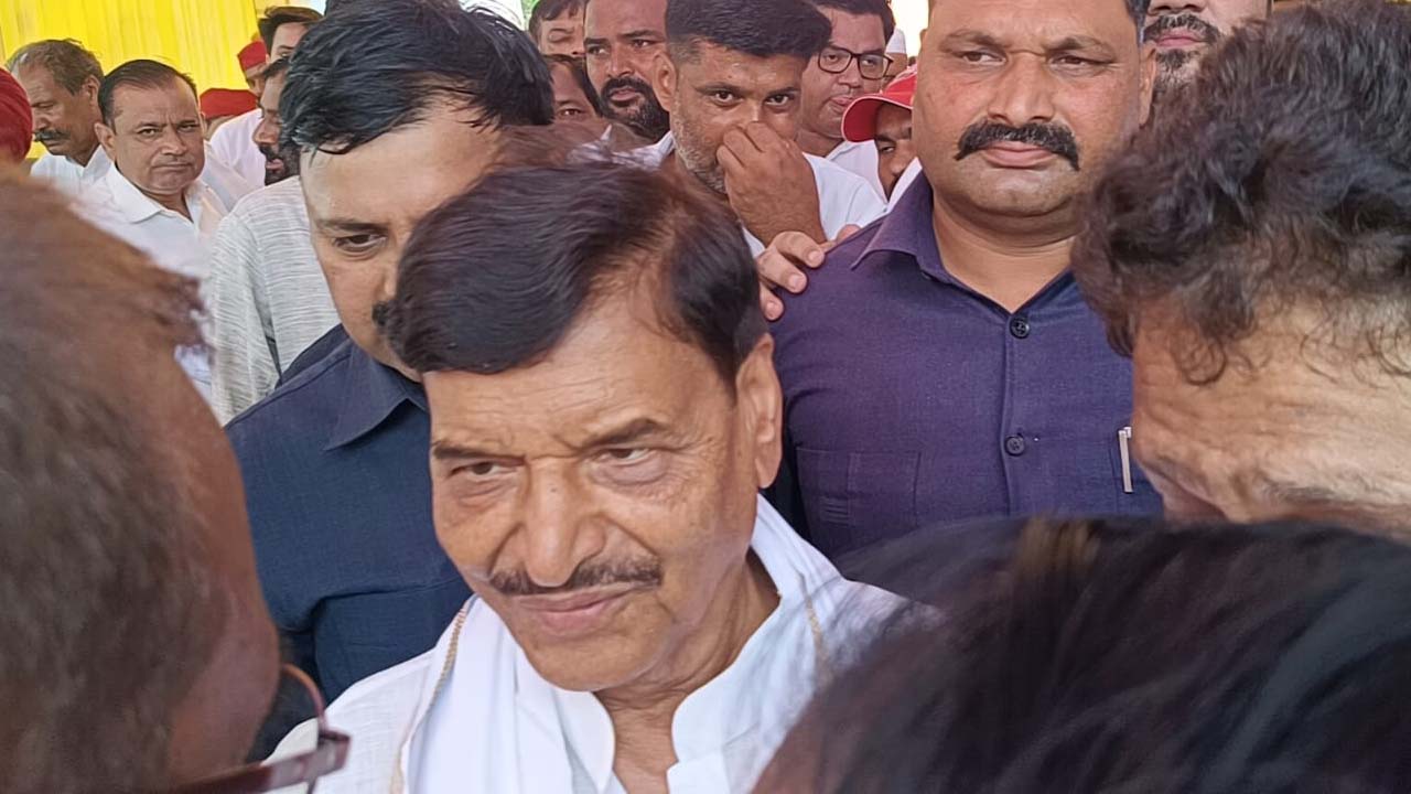 Muzaffarnagar News | Shivpal Yadav | SP MLA Pooja Pal | Up ka taaza samachar in hindi | Muzaffarnagar News: Shivpal Yadav warns Pooja Pal, said- 'Now you will never be able to become MLA'. News Track in Hindi