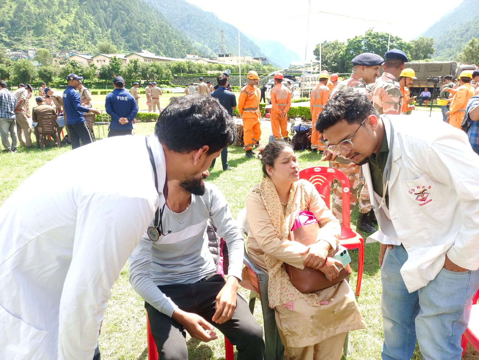 On the instructions of Chief Minister Pushkar Singh Dhami, The Health Department is full prepared in the Dharali Disaster | On the instructions of Chief Minister Pushkar Singh Dhami, the health department in the Dharli disaster is fully ready. News Track in Hindi