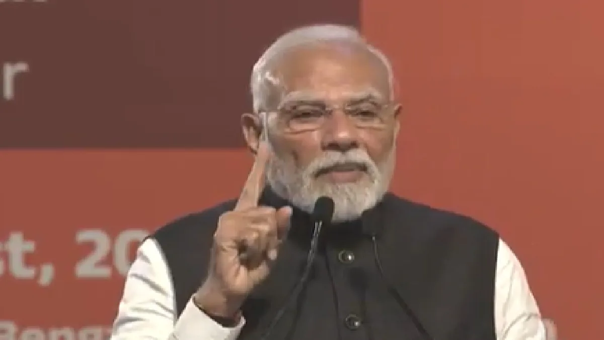 PM Modi in Bengaluru: PM Modi appreciated the contribution of Bengaluru and Karnataka in Operation Sindoor, tried to make success from New India to Digital Revolution, PM Modi PRISED The Contribution of Bengaluru and Karnataka in Operation Sindoor