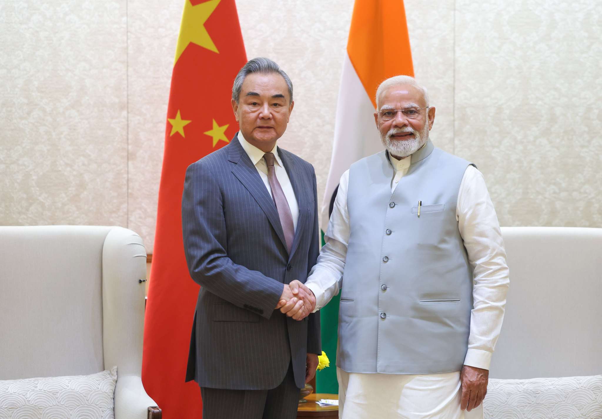 PM Modi met Chinese Foreign Minister Wang Yi, what did you know?