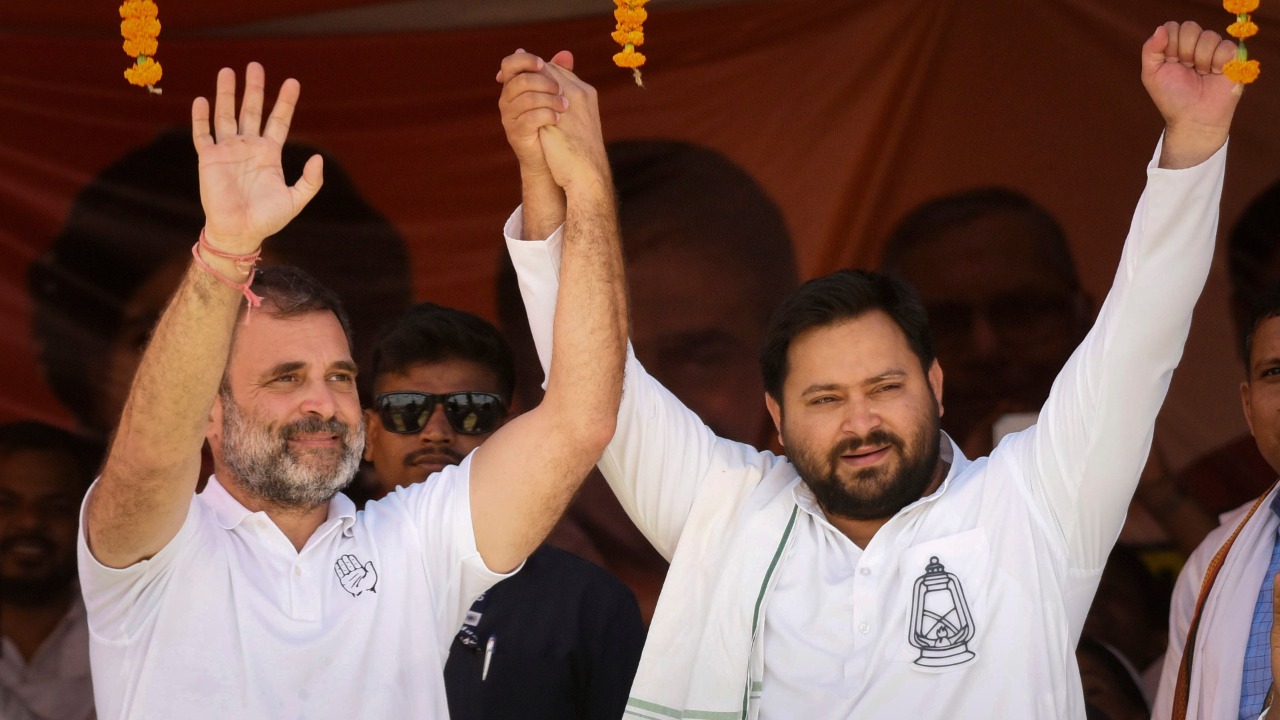Rahul Gandhi and Tejashwi Yadav's Vote Rights Yatra Bihar from August 17 Rahul Gandhi and Tejashwi Yadav's 'Vote Rights Yatra' in Bihar from August 17: visits 23 districts in 3 days, will communicate directly with the public! , News Track in Hindi