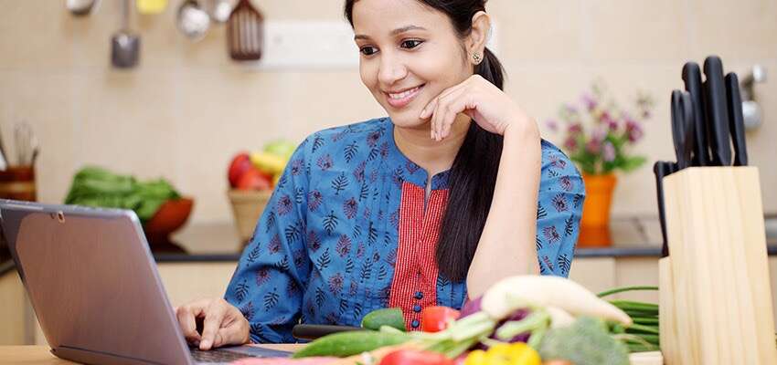 Why can't housewives become successful entrepreneurs even after want