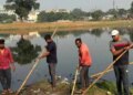 Preparations for Chhath Puja in Lucknow, cleaning work of Bandhuwa pond started