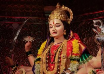 The echo of cheers on Sharadiya Navratri ... The statue of self -built mother Durga is installed every year in Maharajganj