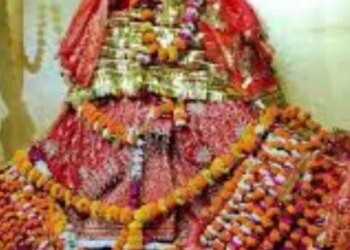 Shaktipeeth Maa Barahi Devi Temple is the center of faith of devotees .. Devotees reach and worship Mother every day
