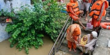 55 families were rescued from flood affected villages in Ghaziabad; Monitoring of Yamuna embankment continues