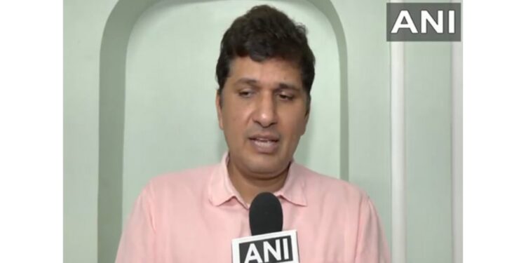 Aam Aadmi Party leader Saurabh Bhardwaj hit back at BJP, "Our activists and Arvind Kejriwal are helping Punjab flood victims