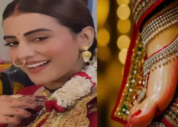 Akshara Singh wishes Navratri to fans, actress wrote special message