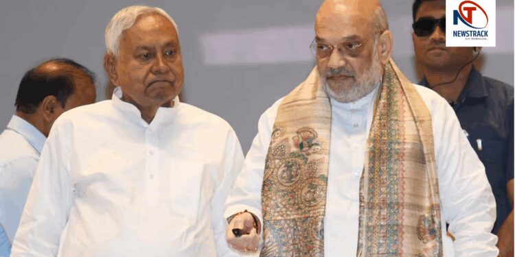 Amit Shah Meets Nitish Kumar during Bihar Visit, to discus election strategy in Dehri & Begusarai | Bihar News: Amid Amit Shah's visit to Bihar, meet CM Nitish, will visit Dehri-Bagusarai | News Track in Hindi