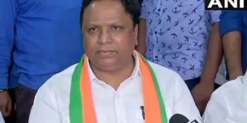Ashish Shelar criticized Shiv Sena (Ubatha) for opposing India-Pakistan match in Asia Cup