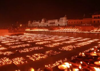 Ayodhya Deepotsav: This time at the Deepotsav of Ramnagari Ayodhya, preparing to create a new world record, know how many lamps will shine with the holy Saryu River?