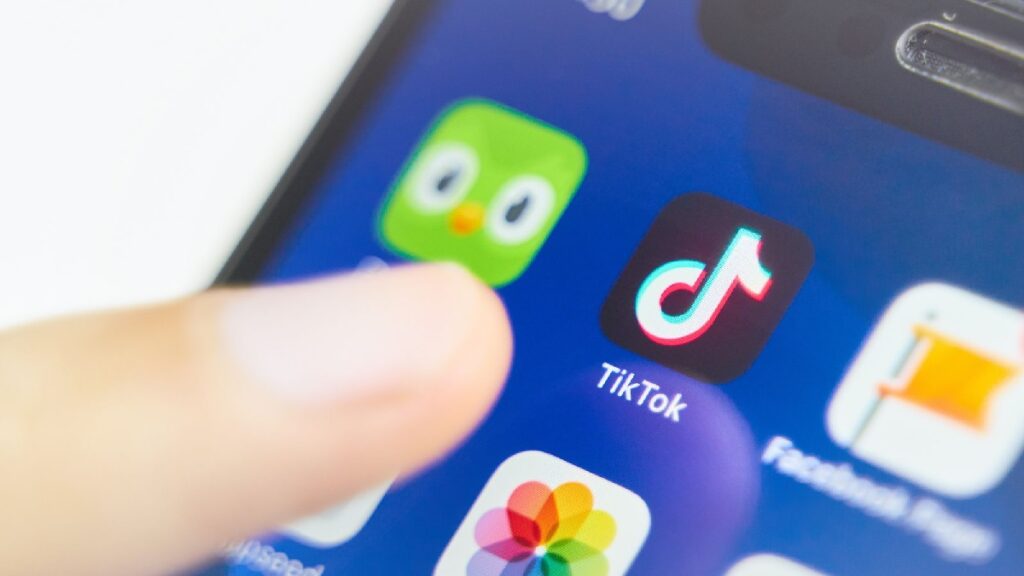 Ban on Tiktok: Ban on tickets is not removed in India, this app will be banned in America by not getting buyers till September, ban on tiktok continues in India