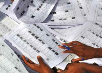 Bihar Final Voter List 2025: Patna Adds 1.63 Lakh New Voters | The final voter list in Bihar created a ruckus, 1.63 lakh new voters joined Patna. News Track in Hindi