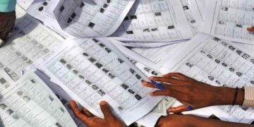 Bihar Final Voter List 2025: Patna Adds 1.63 Lakh New Voters | The final voter list in Bihar created a ruckus, 1.63 lakh new voters joined Patna. News Track in Hindi