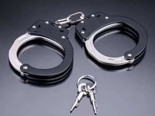 Bihar: Madhubani District Planning Officer and Data Entry Operator arrested for taking bribe