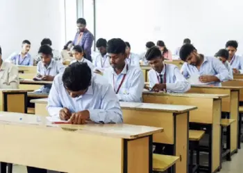 CBSE Board Exam 2026 Tentative Date Sheet: CBSE released the 10th and 12th grade board exam tental date sheet, can start from February 17, CBSE HAS HAS HAS HAS HAS HAS HAS HAS Released The Tentative Date Sheet For Class 10th and 12th BORARD EXAMS, The Exam Schedule Wille Start from February 17.