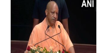 CM Yogi Adityanath's big statement about Hindu population, said "Hindu population has come down to 30 crore due to invaders"