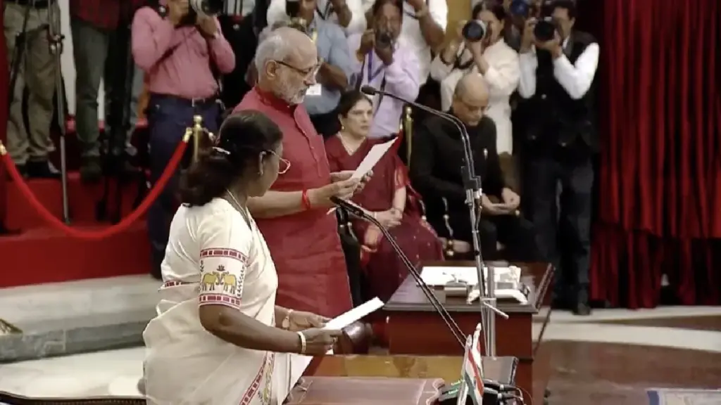 CP Radhakrishnan takes oath as15th Vice President: CP Radhakrishnan took oath, became the 15th Vice President of the country, Jagdeep Dhankhar, first after resignation, Jagdeep Dhankhar, CP Radhakrishnan Took Oath, Became the 15th Vice PRECE PRESIDENT OF A Dhankhar Seen for the First Time after Resignation
