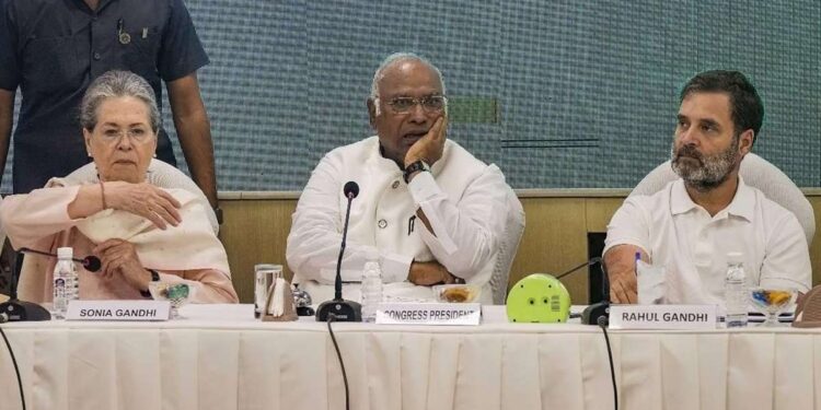 CWC Meeting in Bihar: For the first time after independence, Congress is holding a CWC meeting in Bihar, is the party like Telangana hope?
