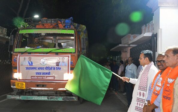 Chief Minister Bhajan Lal Sharma showed green signal to trucks of relief material for Uttarakhand flood affected