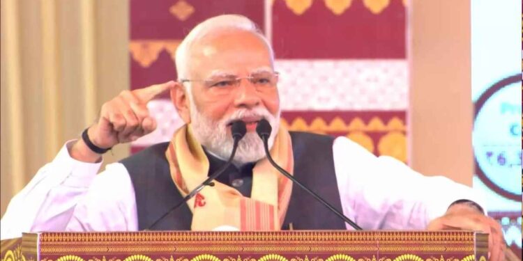 Congress supports terrorists raised by Pakistan instead of Indian Army: PM Modi