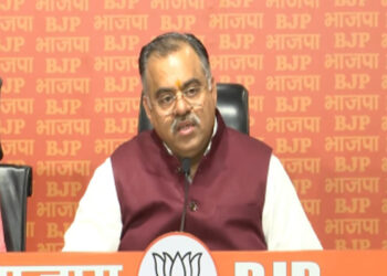 'Congress's face exposed the face of Congress'
