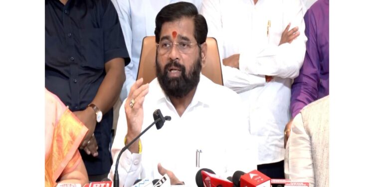 Eknath Shinde assured help to farmers of flood affected areas, said "about 60 lakh hectares of land lost crop loss"
