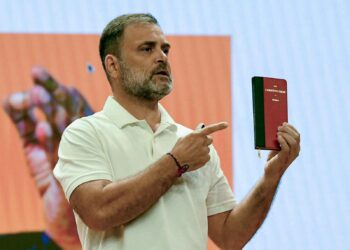 Election guards kept awake, watching theft, protecting thieves: Rahul Gandhi's charge