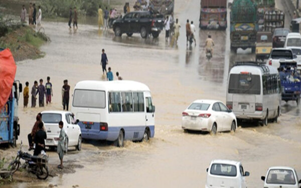 Flood caused havoc in Pakistan: 97 killed, more than 44 lakh people affected