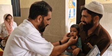 रियासी में निःशुल्क आयुष जागरूकता व स्वास्थ्य जांच शिविर, पारंपरिक चिकित्सा से लोगों को लाभ