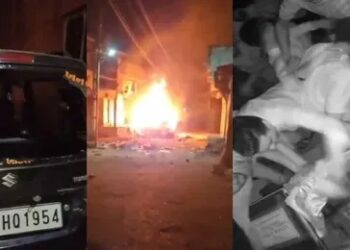 Gandhiinagar Violence | Clash over 'I love mahadev' poster, garba pandal and vehicles set on Fire | Gandhinagar: 'I Love Mahadev' poster created a ruckus! The miscreants set fire in garba pandals and vehicles. News Track in Hindi