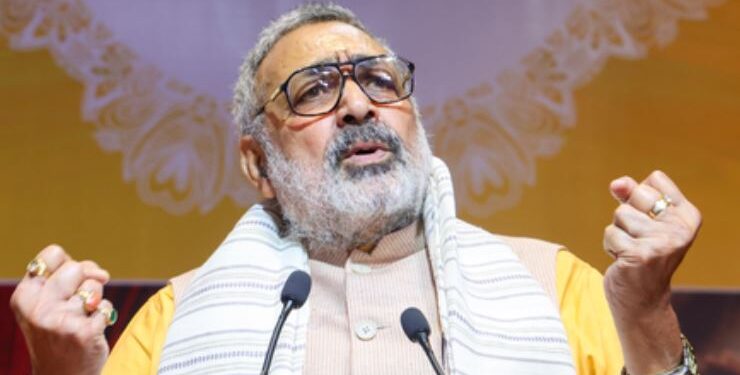 Giriraj Singh, raging on Rahul Gandhi's statement, said, politics is not to set fire