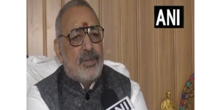 Giriraj Singh targeted the Congress and Tejashwi, said "How much will you insult Bihar?"