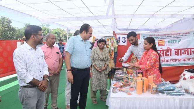 Give public service top priority, provide timely benefits of schemes- District Collector