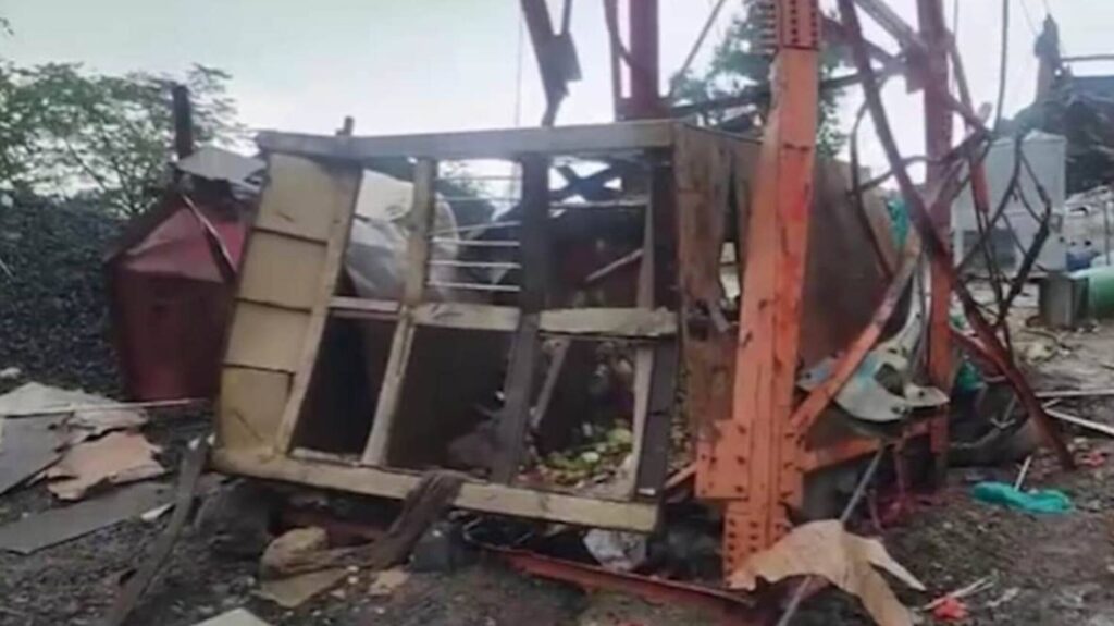 Gujarat: Ropeway broken in Pavagadh Shaktipeeth, 6 people died