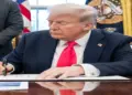 H-1B Visa Fees: Concern over Donald Trump's decision to impose a fee of $ 1 million on H1B visa, economist said which areas will suffer losses in America, US economists revic sound sector will be hurt by imposing fees on h 1b Visas