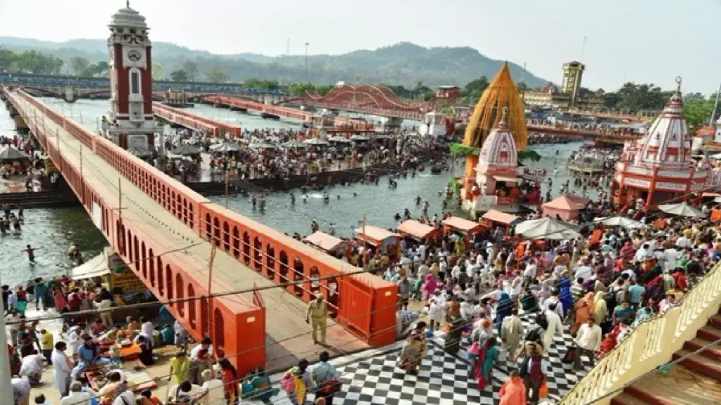 Haridwar Ardhkumbh 2027: Haridwar will be the first time in Ardh Kumbh, three Amrit baths, the government's proposal was approved by the Akhara Parishad, first time there will be three amrit snan in haridwar ardwar ardh kumbh, akhada pariada pariah