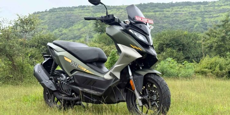 Hero Xoom 160 (2)