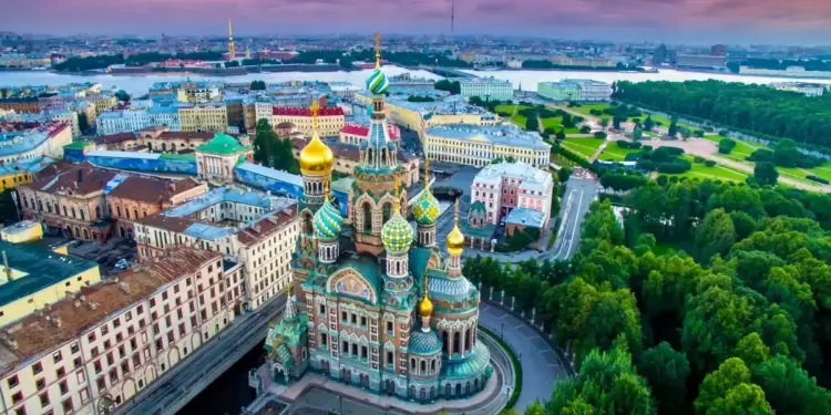 Hindi is expanding rapidly in Russia, Russians are very pleasing to Hindi language, Hindi is being studied in universities