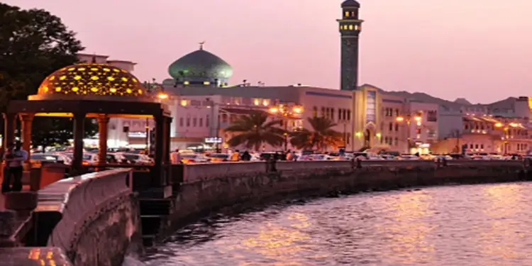 How can investors from India and Pakistan get 10 years of Golden Residency Visa of Oman