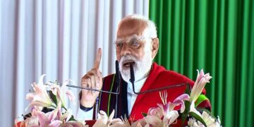 'I stand with you ...', PM Modi appealed for peace for the first time after violence