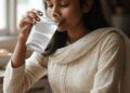 In the morning, a pinch of baking soda water will give relief from stomach to skin problems