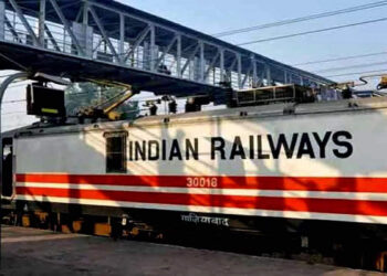 Indian Railways made a big change in train operations, trains will run at a speed of 130 km/h