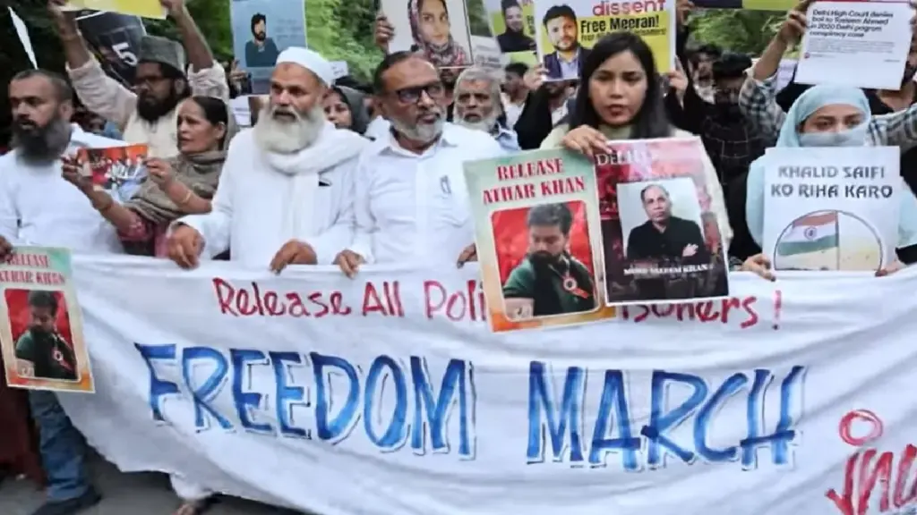 JNU March: March for the release of the accused of Delhi riot in JNU, Omar Khalid has been a student of this university, March Held in JNU in support of the accused of delhi riots umar khalid studied here