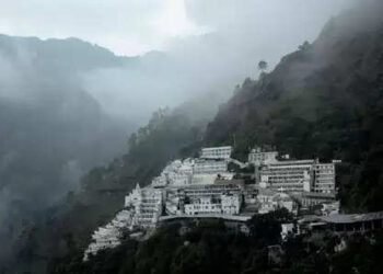 Jammu and Kashmir: Mata Vaishno Devi Yatra, starting from 14 September, adjourned till further orders