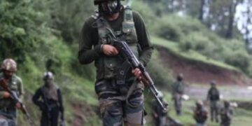 Jammu and Kashmir: Operation in Kulgam continues for the second day, so far two terrorists killed, two soldiers were also martyred