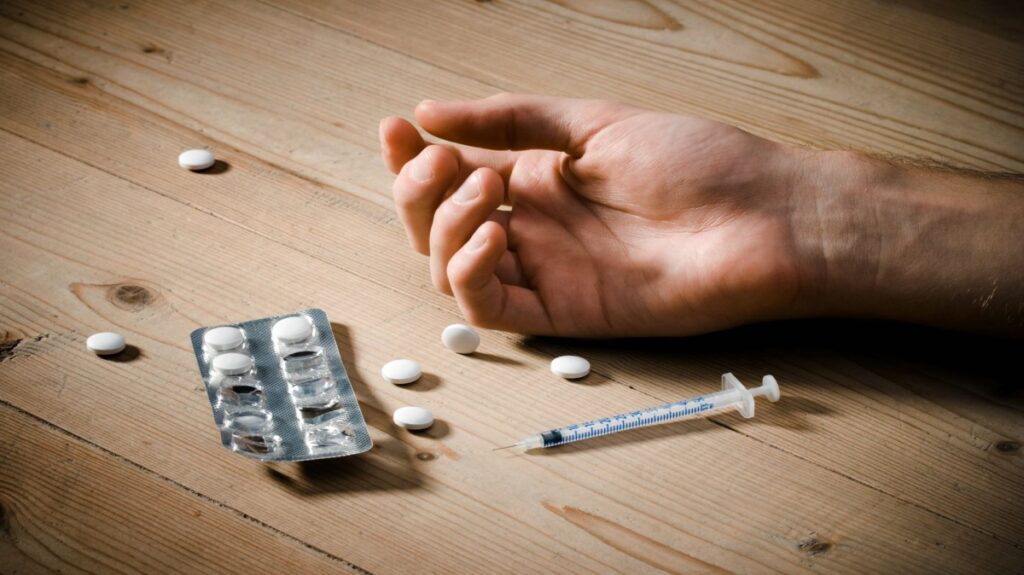 Jammu and Kashmir is becoming "Udta Kashmir"! Know the real truth of the drug market, Jammu and Kashmir is batcoming "Flying Kashmir"! Know the Real Truth of Drug Market