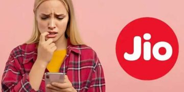 Jio's cheapest 98 days validity recharge plan, unlimited calls, data and OTT Benefits