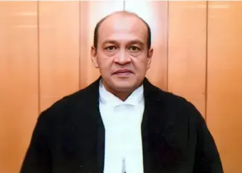 Justice Yashwant Varma Impeachment Motion: Justice Yashwant Verma, who was surrounded in cash burning, proceedings of impeachment motion on Justice Yashwant Verma, Lok Sabha Speaker took this step, Lok Sabha SPEAKER OM BIRALA APPONTS Two Lawyers in Justice Yashwant Varma impeachment motion