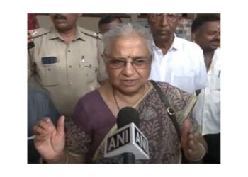 MP Sudha Murthy lodged FIR after fraud, Fraud threatened as telecom officer